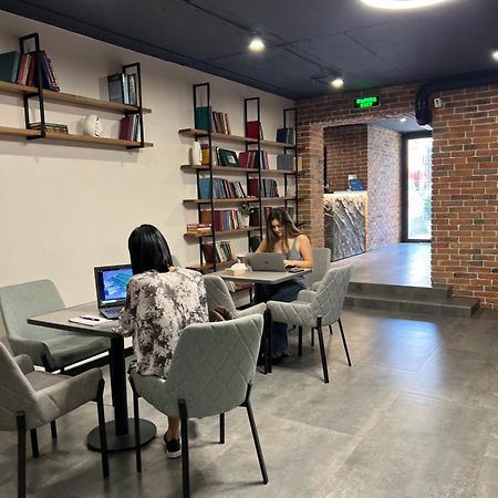 Orion Hostel Jerevan Eksteriør billede