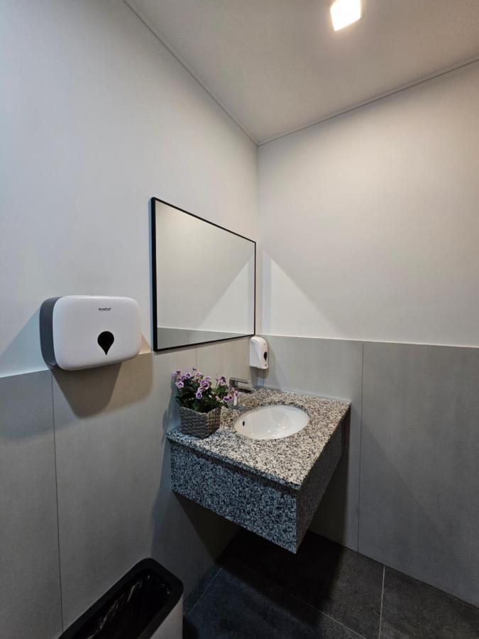 Orion Hostel Jerevan Eksteriør billede