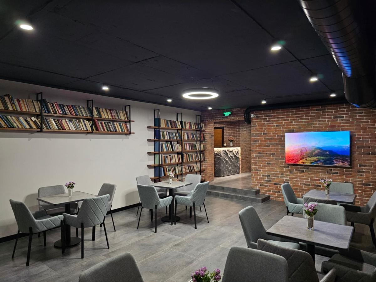 Orion Hostel Jerevan Eksteriør billede