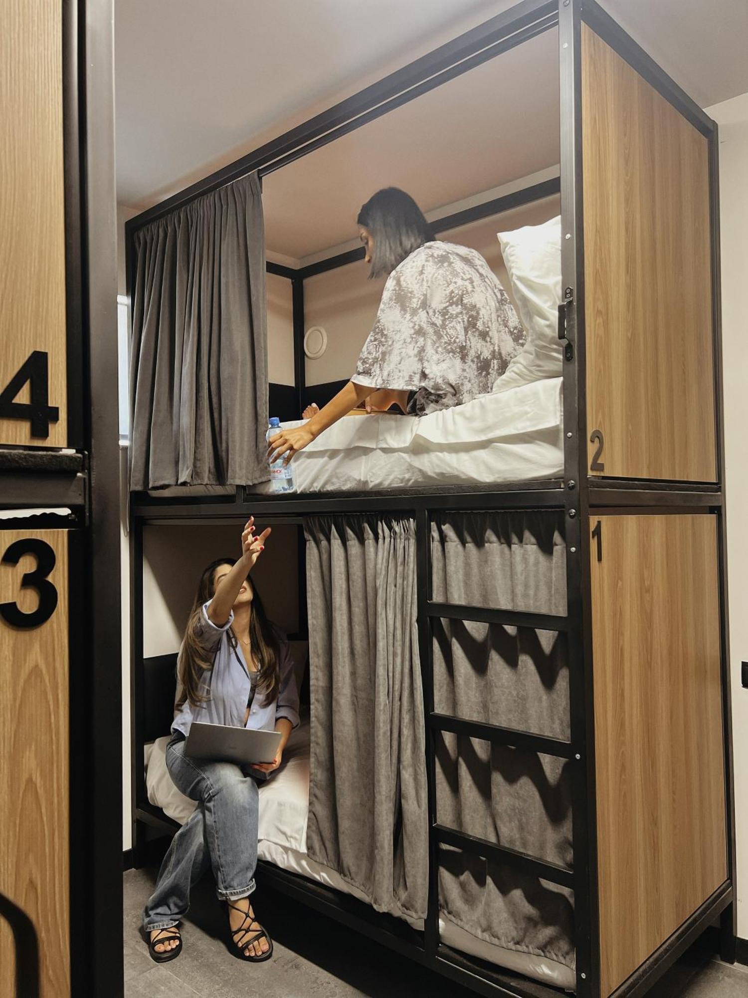 Orion Hostel Jerevan Eksteriør billede